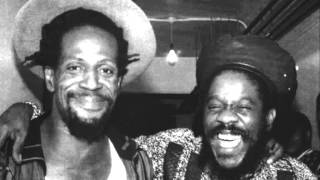 Dennis Brown Feat Gregory Isaacs  Raggamuffin [upl. by Niamert96]