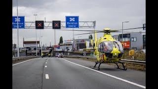 A4 dicht na ernstig ongeval met motorrijder  Vlaardingen  Schiedam [upl. by Pauiie]