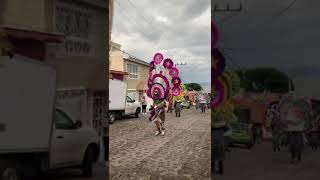 los tlahualiles Nahui Ollin Tizapán presente una peregrinación en San Nicolás Jalisco p2 [upl. by Heyra350]