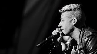 Macklemore amp Ryan Lewis  Cant Hold Us at Reading 2014 [upl. by Biagi]