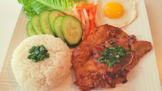 How to fry pork loin  Sườn Cốt Lết Chiên  Longe de porc frite [upl. by Byrd195]