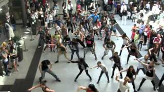 Flashmob Bahnhof Nürnberg [upl. by Thierry]