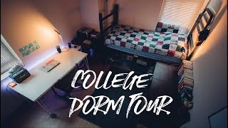 A Tour of the Best College Dorm Room  Vanderbilt University [upl. by Aenehs]