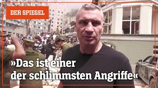 Kinderklinik bei Luftangriff auf Kiew getroffen  DER SPIEGEL [upl. by Assereht921]