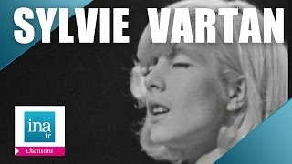 Sylvie Vartan quotLa plus belle pour aller danserquot live officiel  Archive INA [upl. by Bearnard776]