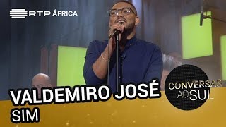 Valdemiro José  Sim  Conversas ao Sul  RTP África [upl. by Karylin770]