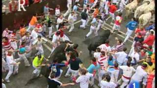 Cuarto encierro de San Fermín [upl. by Nosle]