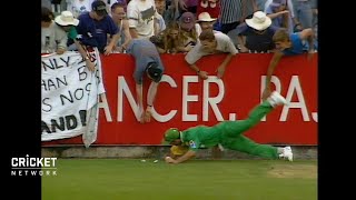 Brilliant fielding by a young Ricky Ponting [upl. by Donaugh]