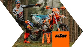 Introducing the 2021 KTM 350 EXCF WESS  KTM [upl. by Gnilsia]