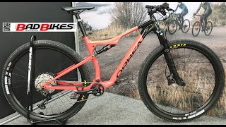 Orbea Oiz M30 Carbon OMR Fox 32 Float Shimano XT DT Swiss X1900 Fullsuspension Mountain Bike 2022 [upl. by Eirol]