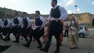 Traditional Greek Cypriot dancing Παραδοσιακοί Κυπριακοί ΧοροίΝέα Γενιά Ορόκλινης florartutopia [upl. by Ahsaenat136]