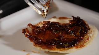 Tarte Tatin di Scalogno e Valtellina Casera DOP stagionato [upl. by Edmon]