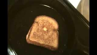 Grilled Pimento amp Cheese Sandwich in Cast Iron Skillet [upl. by Gnav]