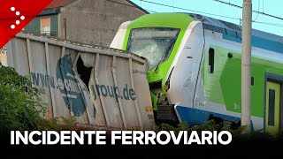 Incidente ferroviario a Milano in zona Greco le testimonianze dei passeggeri [upl. by Esilegna]