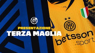 Terza maglia stagione 20242025 dallInter store di Milano con Lucanerazzurro InterPerSempre [upl. by Codi]