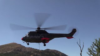 Un super puma pour le télésiège Valette dIsola 2000 [upl. by Adnohryt156]