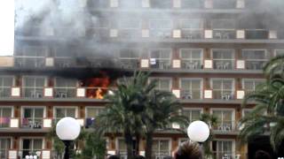 Brand Fire in Luna Club ParkHotel  Malgrat de Mar incendio [upl. by Pegma630]