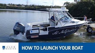 How to launch a boat with Alistair McGlashan  Club Marine [upl. by Ednutey930]