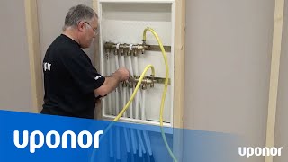 Instruktionsfilm Montering och avluftning av Uponor WGF 1 golvvärmefördelare [upl. by Galatea]