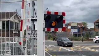 Wokingham station level crossing Berkshire [upl. by Haroppiz951]