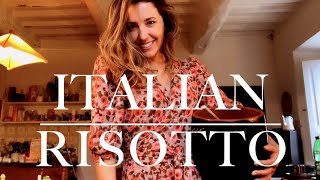 RELAXING ITALIAN RISOTTO IN A COZY COUNTRY KITCHEN IN TUSCANY ITALY [upl. by Whitehurst]