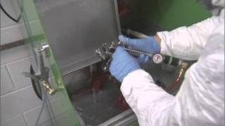 Cromax® Pro  PAINTER TIP  Spray Gun Cleaning USA [upl. by Tutankhamen313]