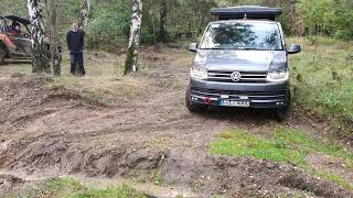 VW T6 4motion Diff Lock offroad im offroadpark Neiden beim Jimnyandfriend festival 2020 [upl. by Zohara]