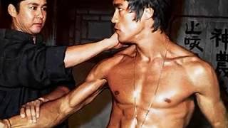 Muscular Fitness of Bruce Lee [upl. by Ribal]