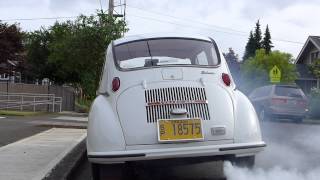 Subaru 360 two stroke Cold Start ridiculous unbelievably smokey [upl. by Vivle]