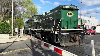 NYAR RS40 passing through 88th St in Glendale [upl. by Nassir]