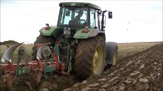 John Deere 7810 Ploughing [upl. by Bishop742]