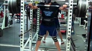 Layne Norton Squats 600 Raw Belt  Sleeves [upl. by Llerraf195]