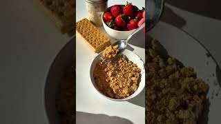 Strawberry Cheesecake Overnight Oats [upl. by Jadd]