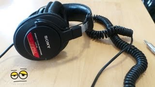 Sony MDR V6 Stereo Studio Headphones Review [upl. by Andri]