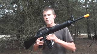 JG M16A2 Airsoft Gun Overview [upl. by Ahsias]