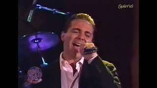 Cristian Castro  Yo quería En vivo [upl. by Hgielime97]