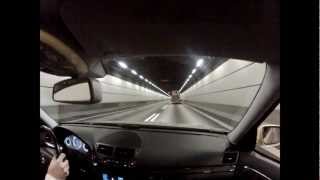 Straight Piped Mercedes E420 CDI Tunnel Accelerations 50170kmh 0140kmh 120200kmh [upl. by Desdamona464]