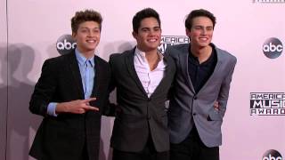 Emery Kelly Ricky Garcia Liam Attridge Red Carpet Fashion  AMA 2014 [upl. by Duggan]