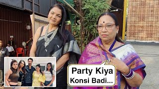 Ankita Lokhandes Saas React On Vicky Jain Party After Evicted From BB17 In Front Of Ankita Mother [upl. by Ainahtan]