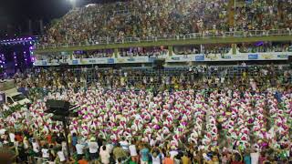 Bateria da Mangueira encerrando o desfile  Carnaval 2018 [upl. by Eidnil]