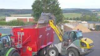 Cattle feed mixer Solomix 3 3000L VLH T [upl. by Rebecka]