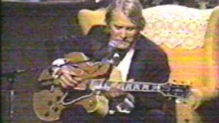 Martin Mull  Humming Song Very Funny [upl. by Wahkuna]