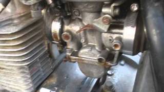 How to diagnose carburetor vacuum leaks on your motorcycle [upl. by Nillok]