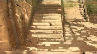 How To Learn The History Of Londons Wapping Old Stairs [upl. by Attesoj579]