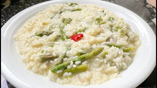 RISOTTO AGLI ASPARAGI creamy risotto with green asparagus made in italy  ready in 20 min [upl. by Etnuahc330]