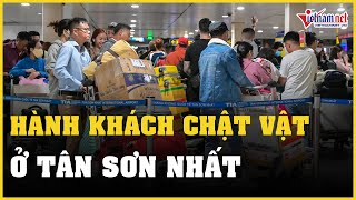 Tin tức thời sự 52 Hành khách chật vật ở Tân Sơn Nhất đến sân bay phải quay về chờ đợi [upl. by Lac]