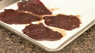 HOW TO MAKE PEPPERED BEEF JERKY AT HOME in a smoker in an oven or in a dehydrator [upl. by Steen]