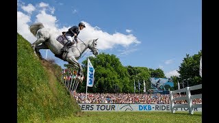 Gilbert Tillmann  Claus Dieter  Deutsches SpringDerby Hamburg 2017 [upl. by Demeyer]