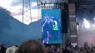 Abbath Shall Fall Abbath falling at the concert  Metaldays 2017 [upl. by Mohandas]