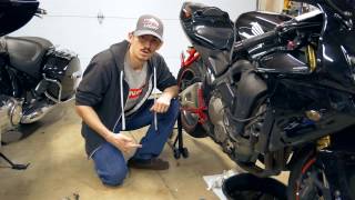 How to do a motorcycle oil change 05 CBR 600rr [upl. by Glantz]